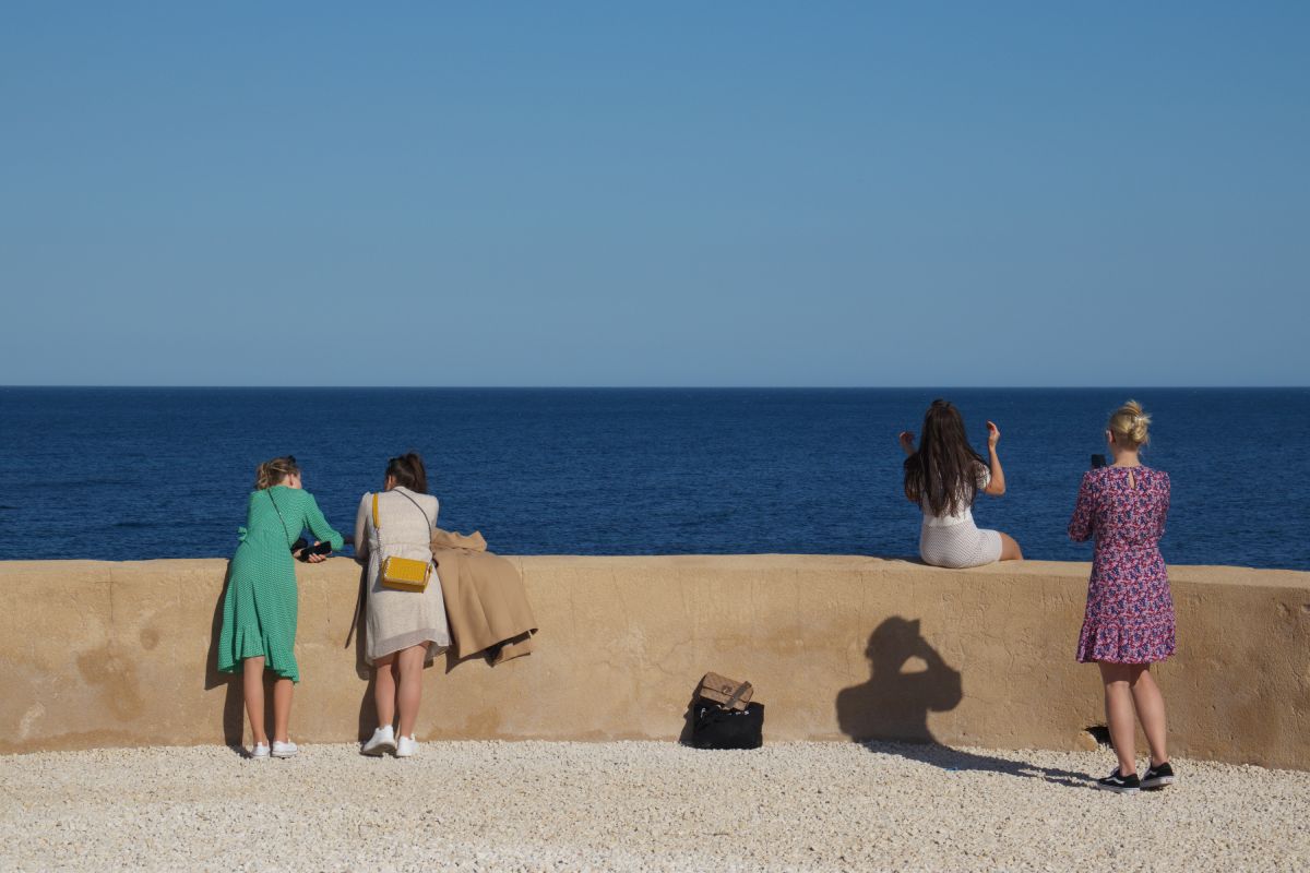 Seaside stories, photograph 3